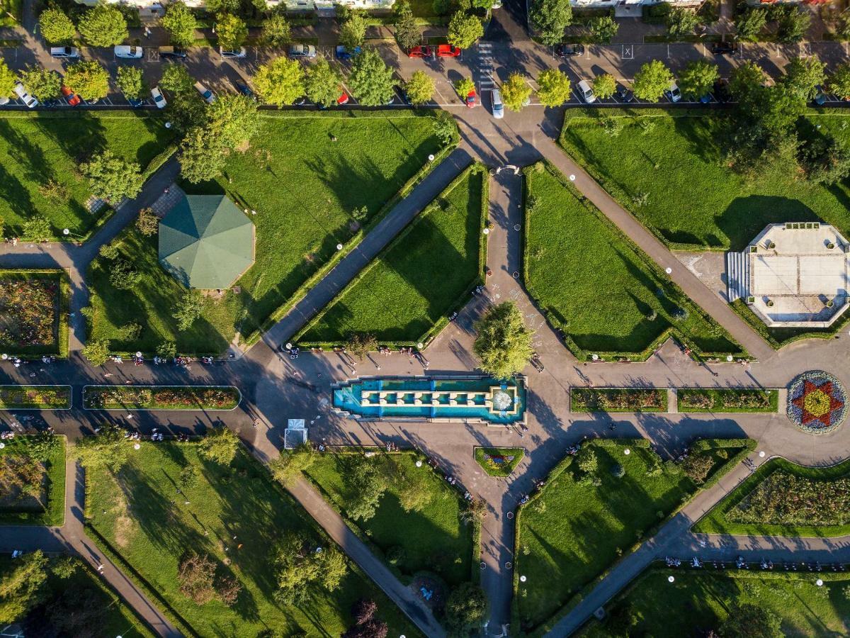 House Of Seasons Villa Бран Екстериор снимка